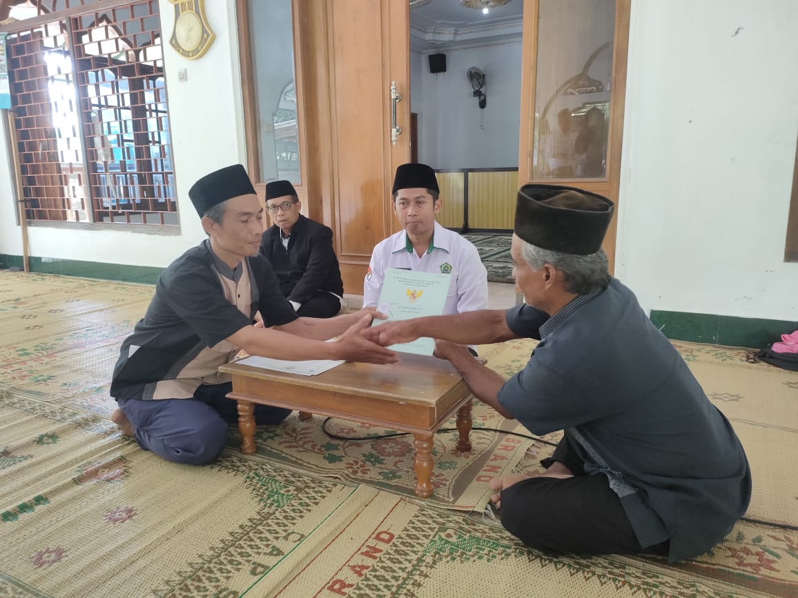 Masjid Darussalam Ngrandu Salamrejo Diperluas, Pak Gito Resmi Serahkan Wakaf 392 m2